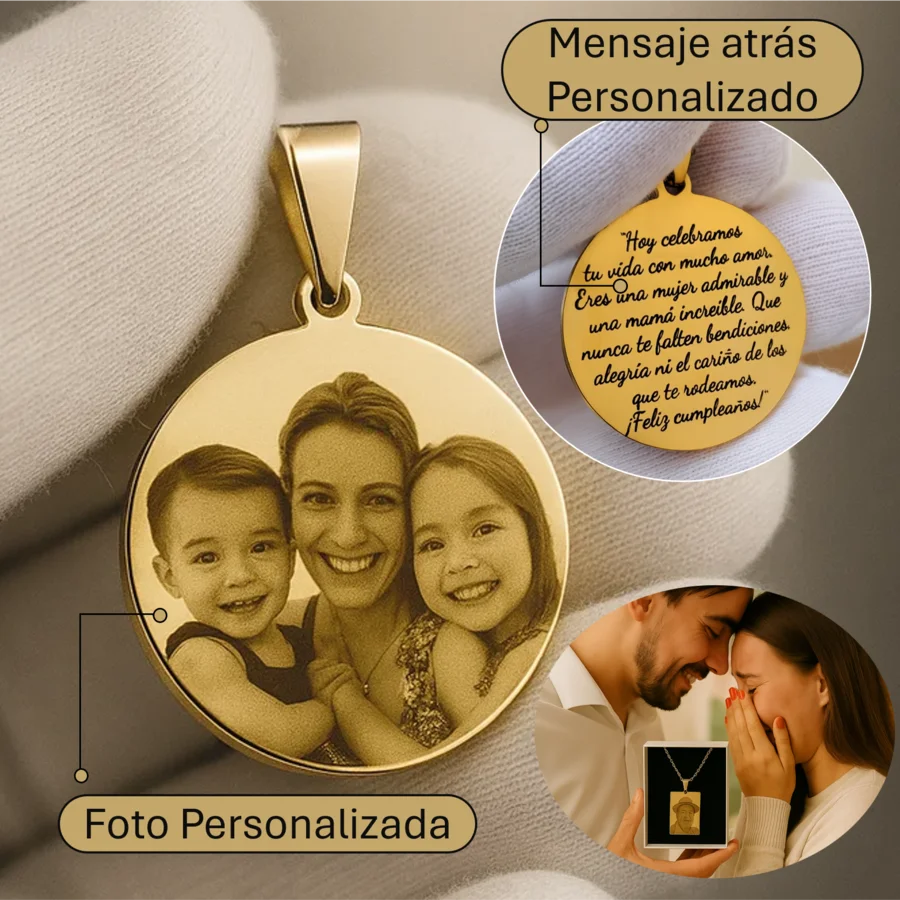 Collar con foto en formato realista y mensaje en la parte de atrás
