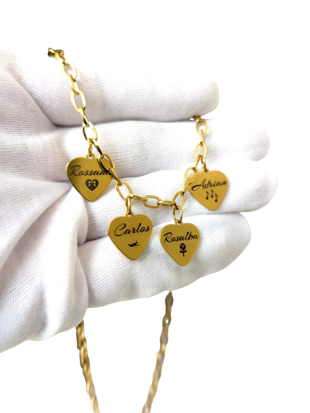 Collar Corazones de Familia: Cadena de acero con corazones con nombres personalizados