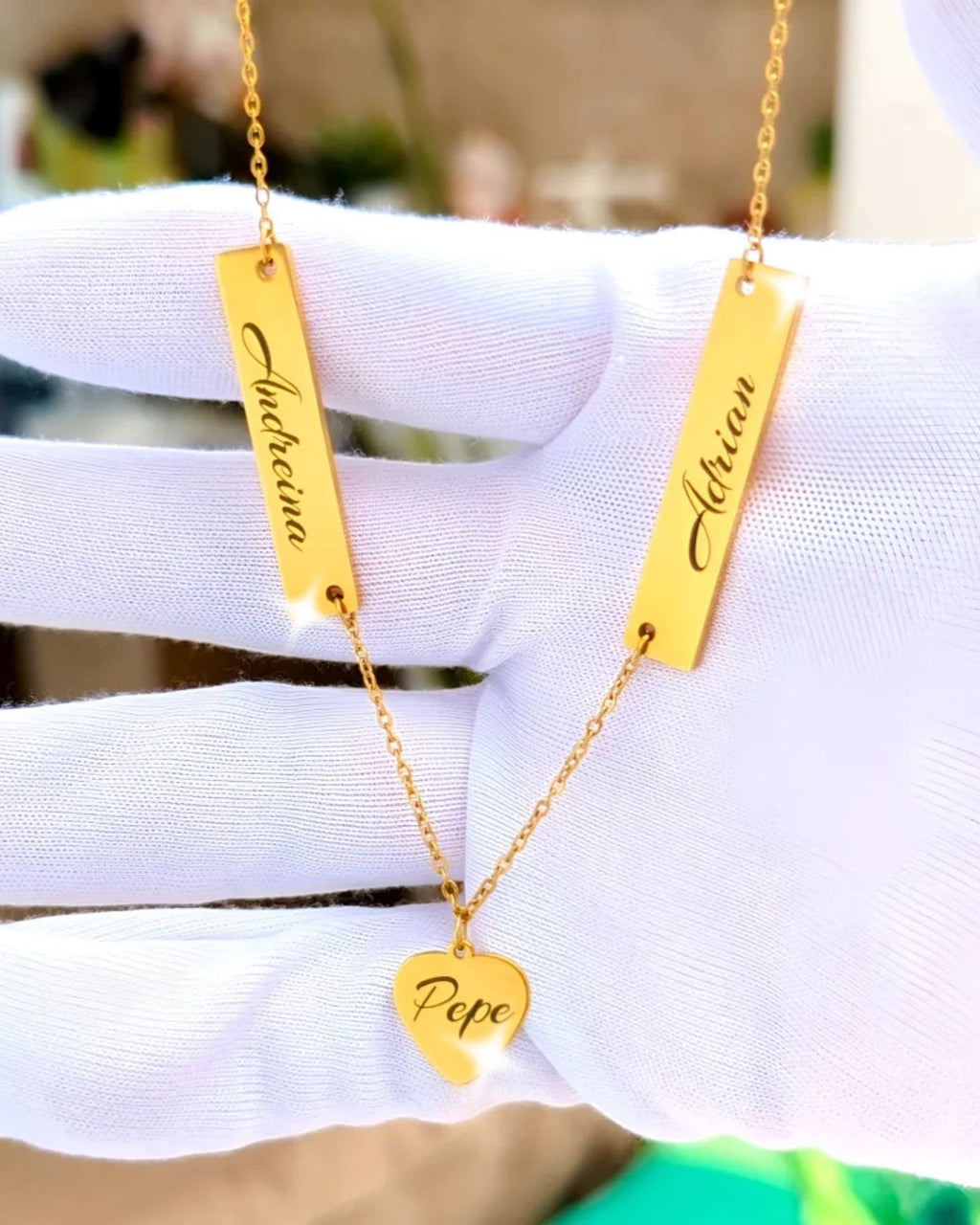 My Family of Gold: Family Nameplate Necklace