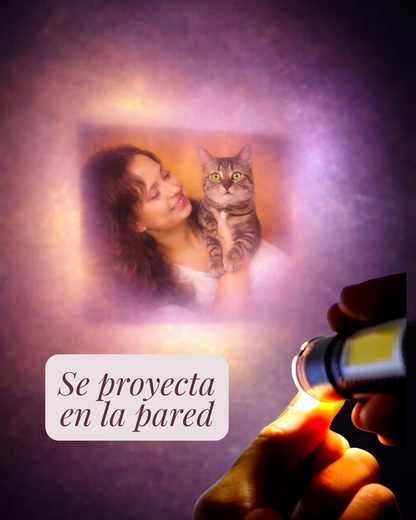 Collar Micro grabado con proyección a color