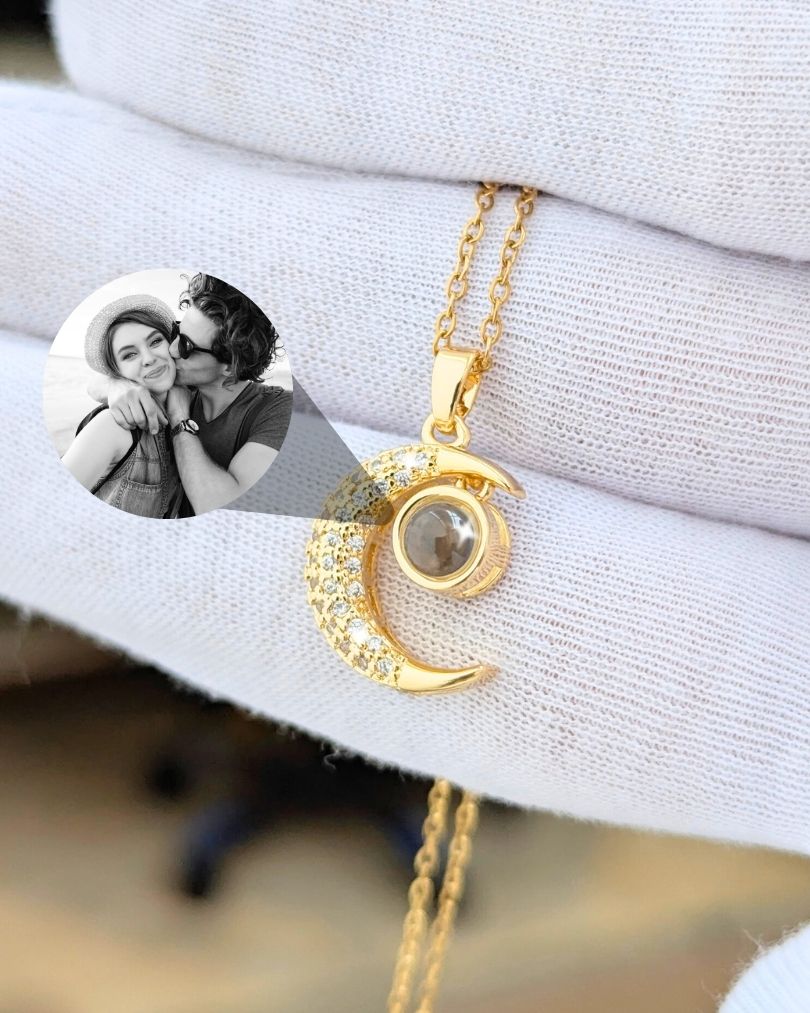 Collar Micro grabado con proyección en acero