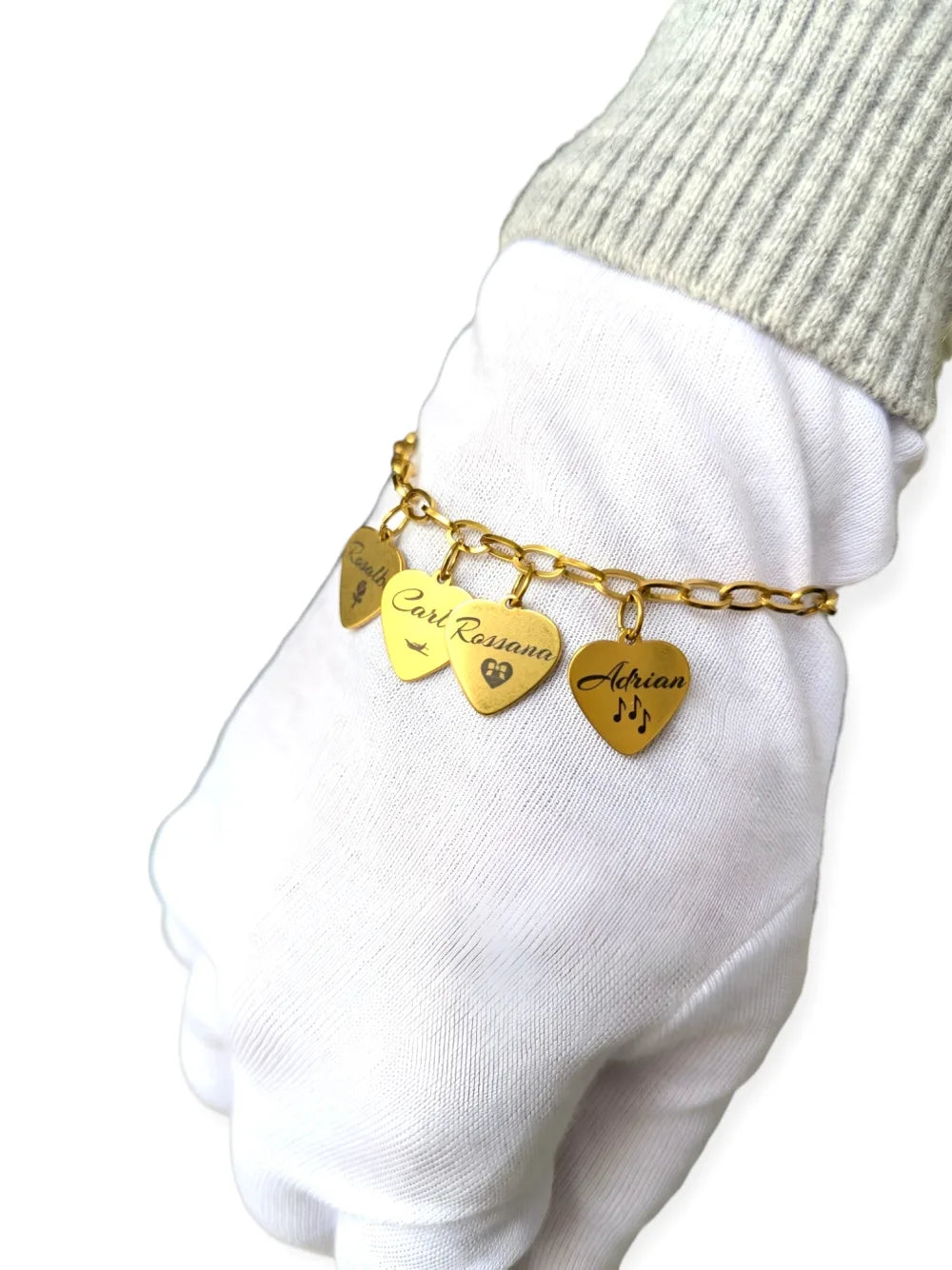 Pulsera Latidos de Familia: Pulsera de acero con nombres en corazón de la familia
