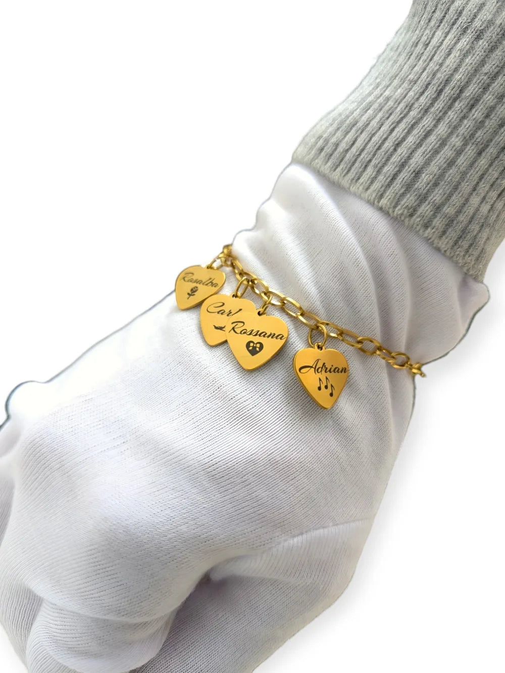 Pulsera Latidos de Familia: Pulsera de acero con nombres en corazón de la familia